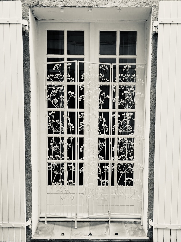 Magdalena Edwards - Adi Door 2 (2020) (1)